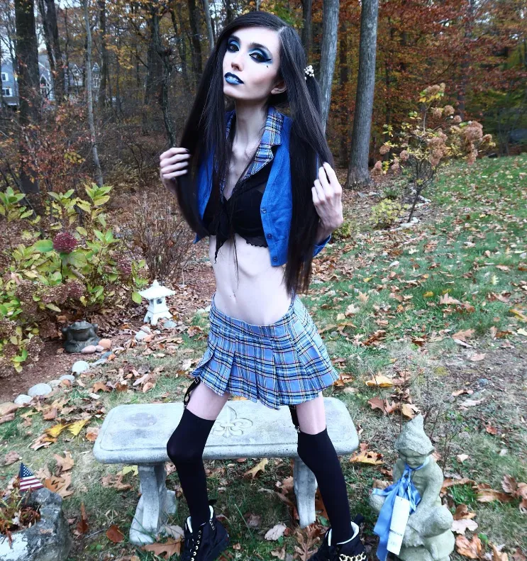 eugenia cooney weight and height